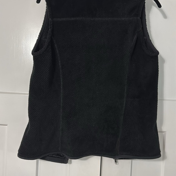Patagonia vest! - Picture 8 of 10